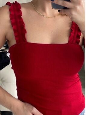 Intermix Ivy Ruffle Tank Red Y2K Boho Style